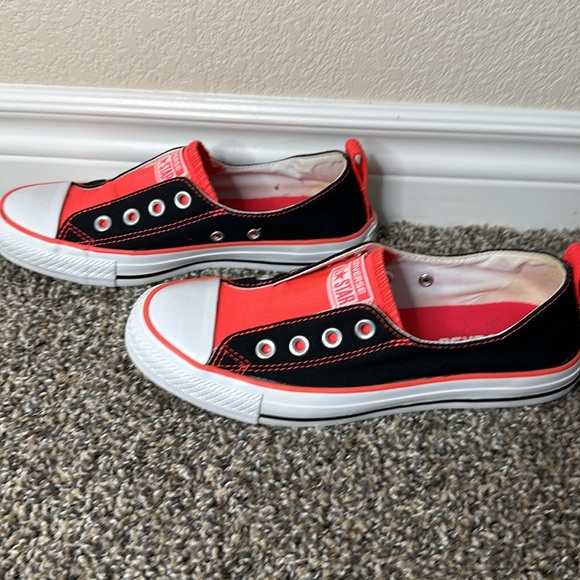 Converse Chuck Taylor All Star Shoes Black and Pink - Picture 4 of 6